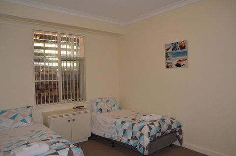 The Bluff Resort Apartments - Tourism Hervey Bay 18