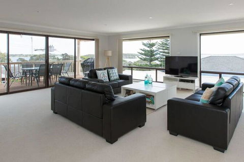 Bimbadeen - Hervey Bay Accommodation 2