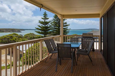 Bimbadeen - Hervey Bay Accommodation 1