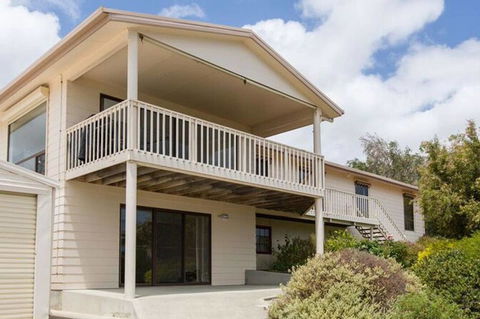 Bimbadeen - Hervey Bay Accommodation 0