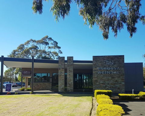 Barossa Weintal Hotel - Hervey Bay Accommodation 2