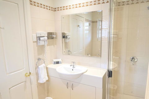 Serafino McLaren Vale - Hervey Bay Accommodation 5