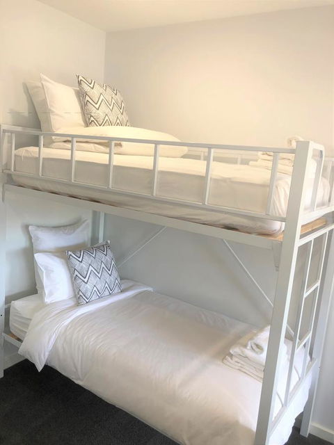 The Avenue Inn - Hervey Bay Accommodation 26