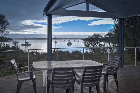 Rest A Shore Coffin Bay - Hervey Bay Accommodation 5