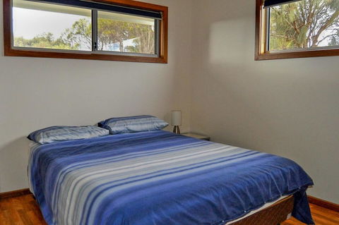 Rest A Shore Coffin Bay - Hervey Bay Accommodation 9