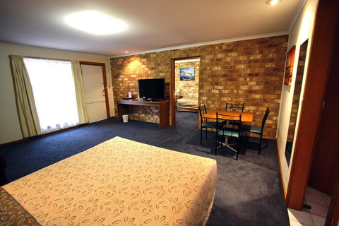 Clare Central - Tourism Hervey Bay 15