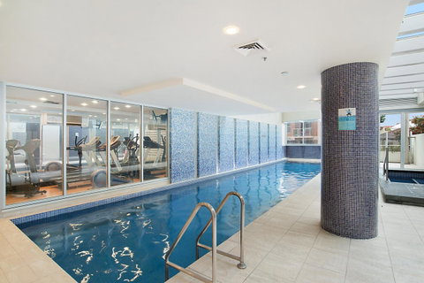 Beachside Luxury & Comfort, Ocean Views In Glenelg - Hervey Bay Accommodation 5