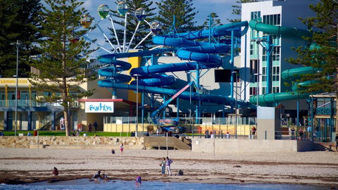 Beachside Luxury & Comfort, Ocean Views In Glenelg - Hervey Bay Accommodation 34