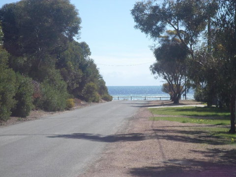 Dells Seaside Escape Moonta Bay - Hervey Bay Accommodation 3