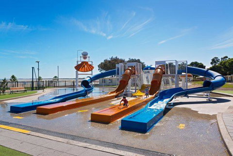 Dells Seaside Escape Moonta Bay - Hervey Bay Accommodation 2