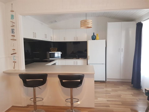 Dells Seaside Escape Moonta Bay - Hervey Bay Accommodation 0
