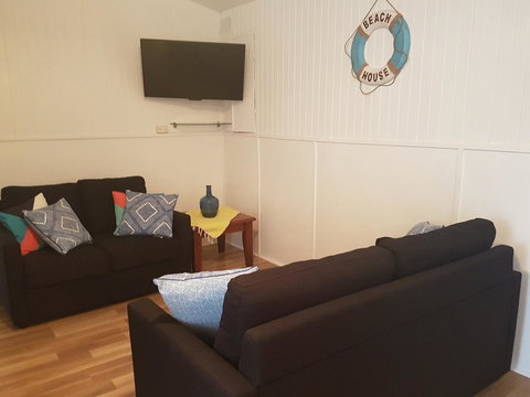 Dells Seaside Escape Moonta Bay - Hervey Bay Accommodation 7