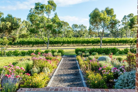 OXENBERRY FARM - Hervey Bay Accommodation 16