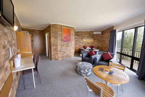 Kangaroo Island Seaside Inn - Tourism Hervey Bay 30