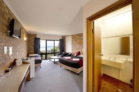 Kangaroo Island Seaside Inn - Tourism Hervey Bay 43
