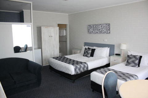 Lakeview Motel And Apartments - Tourism Hervey Bay 13