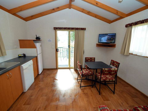 Echo Holiday Parks - Waikerie - Hervey Bay Accommodation 44