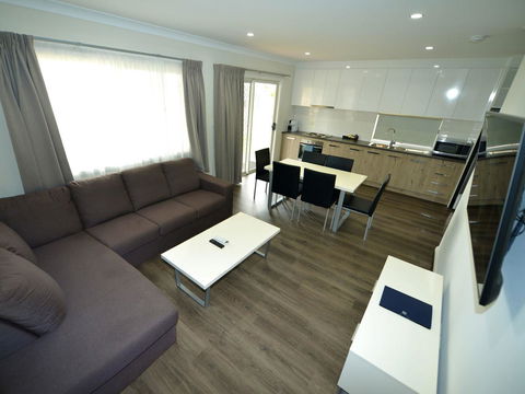 Echo Holiday Parks - Waikerie - Hervey Bay Accommodation 15