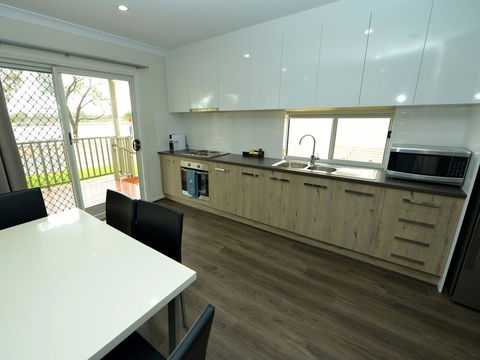 Echo Holiday Parks - Waikerie - Hervey Bay Accommodation 13