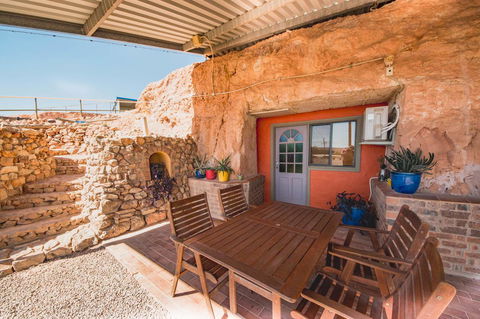 The Underground Motel - Hervey Bay Accommodation 13