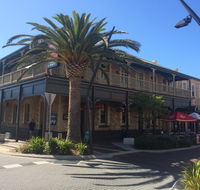 Grosvenor Hotel - Tourism Hervey Bay