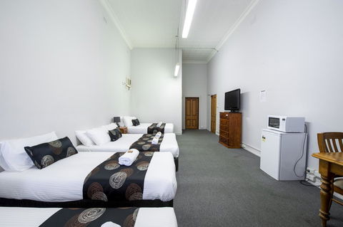 City Centre Motel Hotel - Hervey Bay Accommodation 10