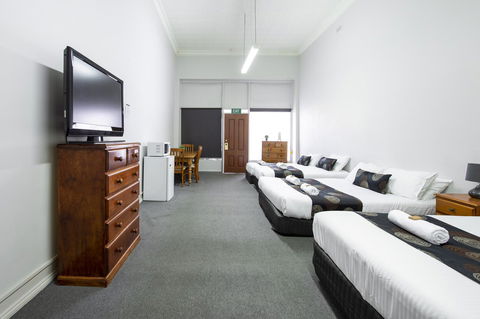 City Centre Motel Hotel - Hervey Bay Accommodation 8