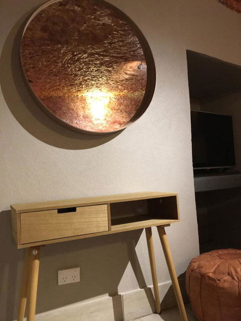 The Lookout Cave Underground Motel - Hervey Bay Accommodation 10
