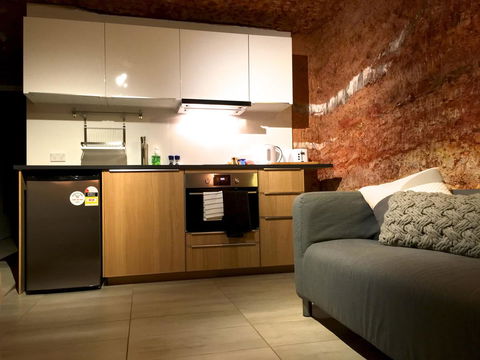 The Lookout Cave Underground Motel - Hervey Bay Accommodation 13