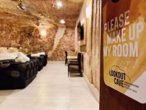 The Lookout Cave Underground Motel - Hervey Bay Accommodation 4