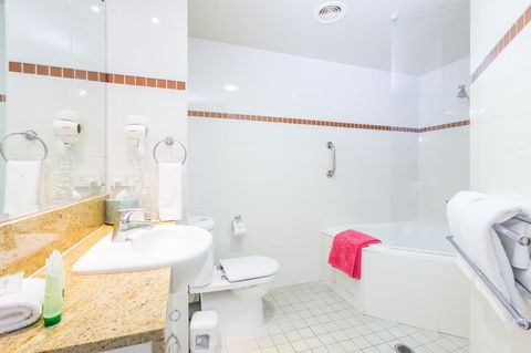 Ramada Resort By Wyndham Shoal Bay - Tourism Hervey Bay 21