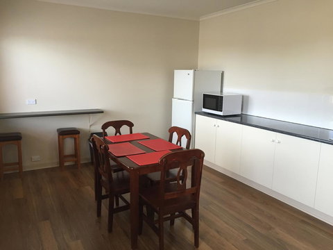 Blue Lake Motel - Hervey Bay Accommodation 26