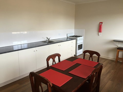 Blue Lake Motel - Hervey Bay Accommodation 25