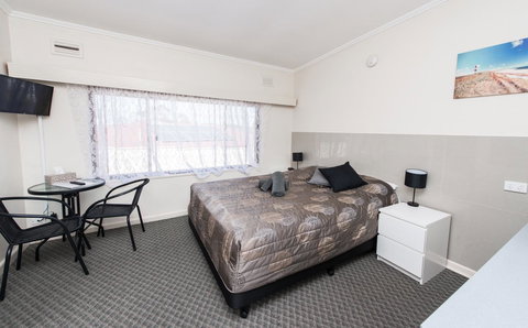 Blue Lake Motel - Hervey Bay Accommodation 7