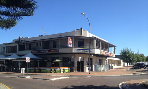 Pier Hotel Port Lincoln - Hervey Bay Accommodation 0
