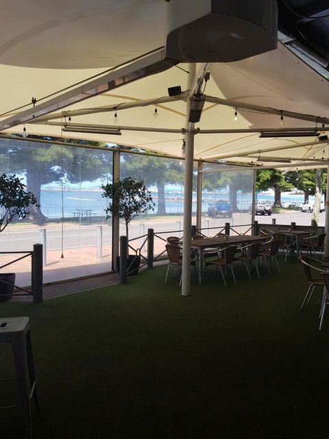 Pier Hotel Port Lincoln - Hervey Bay Accommodation 29