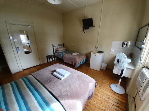 Pier Hotel Port Lincoln - Hervey Bay Accommodation 15