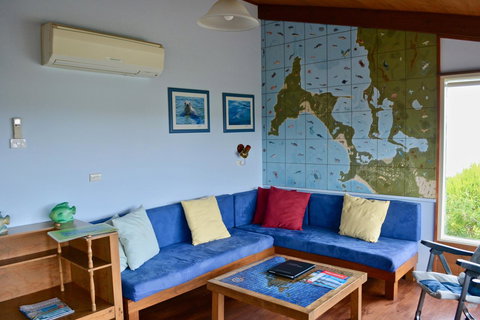 Dolphinview - Hervey Bay Accommodation 4