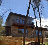 Of Stone and Wood Guesthouse - Tourism Hervey Bay