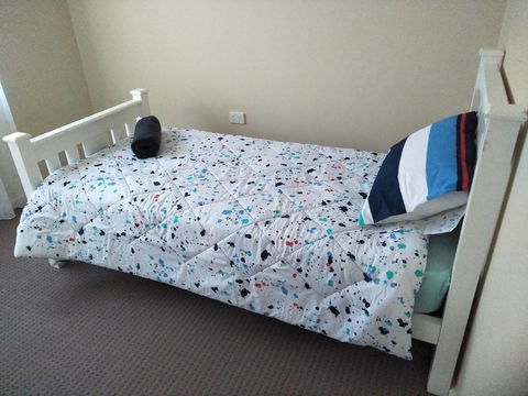 Super Central Location - Hervey Bay Accommodation 1