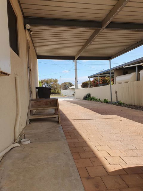 Super Central Location - Hervey Bay Accommodation 10