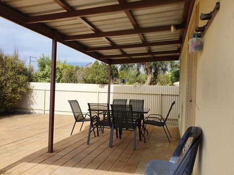 Super Central Location - Hervey Bay Accommodation 13