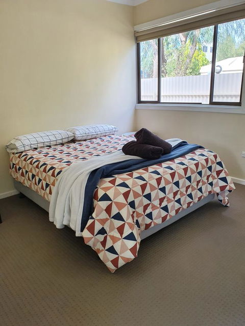 Super Central Location - Hervey Bay Accommodation 7