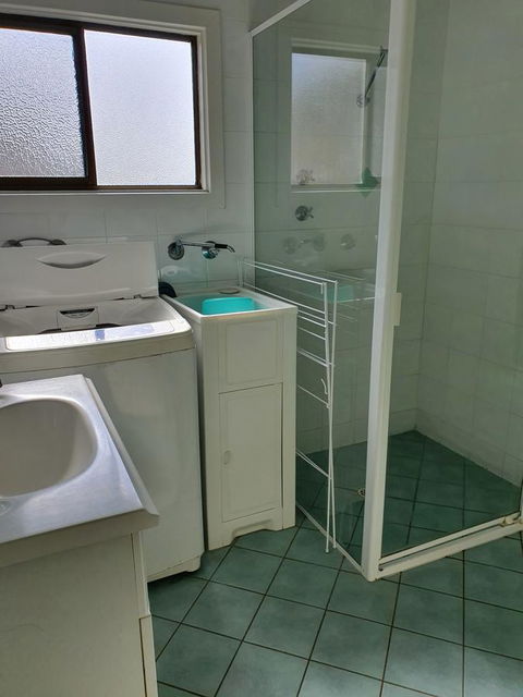 Super Central Location - Hervey Bay Accommodation 5