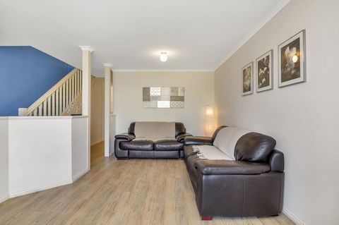 The Lighthouse - Port Willunga - C21 SouthCoast Holidays - Tourism Hervey Bay 8