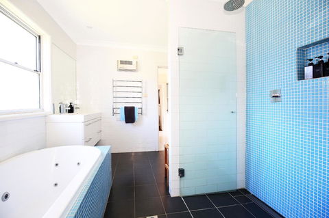 Culburra Beachhouse - Hervey Bay Accommodation 22
