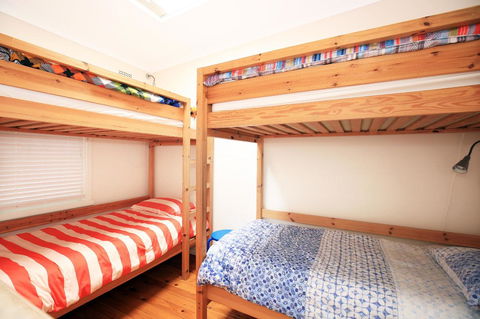 Culburra Beachhouse - Hervey Bay Accommodation 20