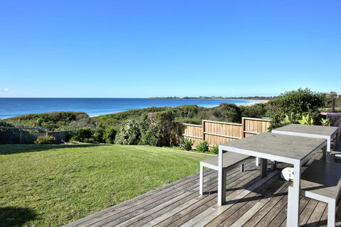 Culburra Beachhouse - Hervey Bay Accommodation 28