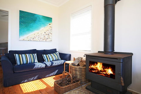 Culburra Beachhouse - Hervey Bay Accommodation 3