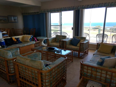 Seafront Shack - Tourism Hervey Bay 12